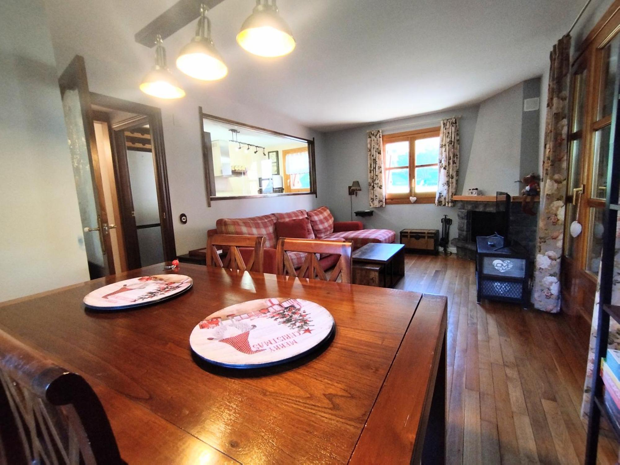 Apartmán Check-In Casas Cumbre De Benasque Eriste Exteriér fotografie